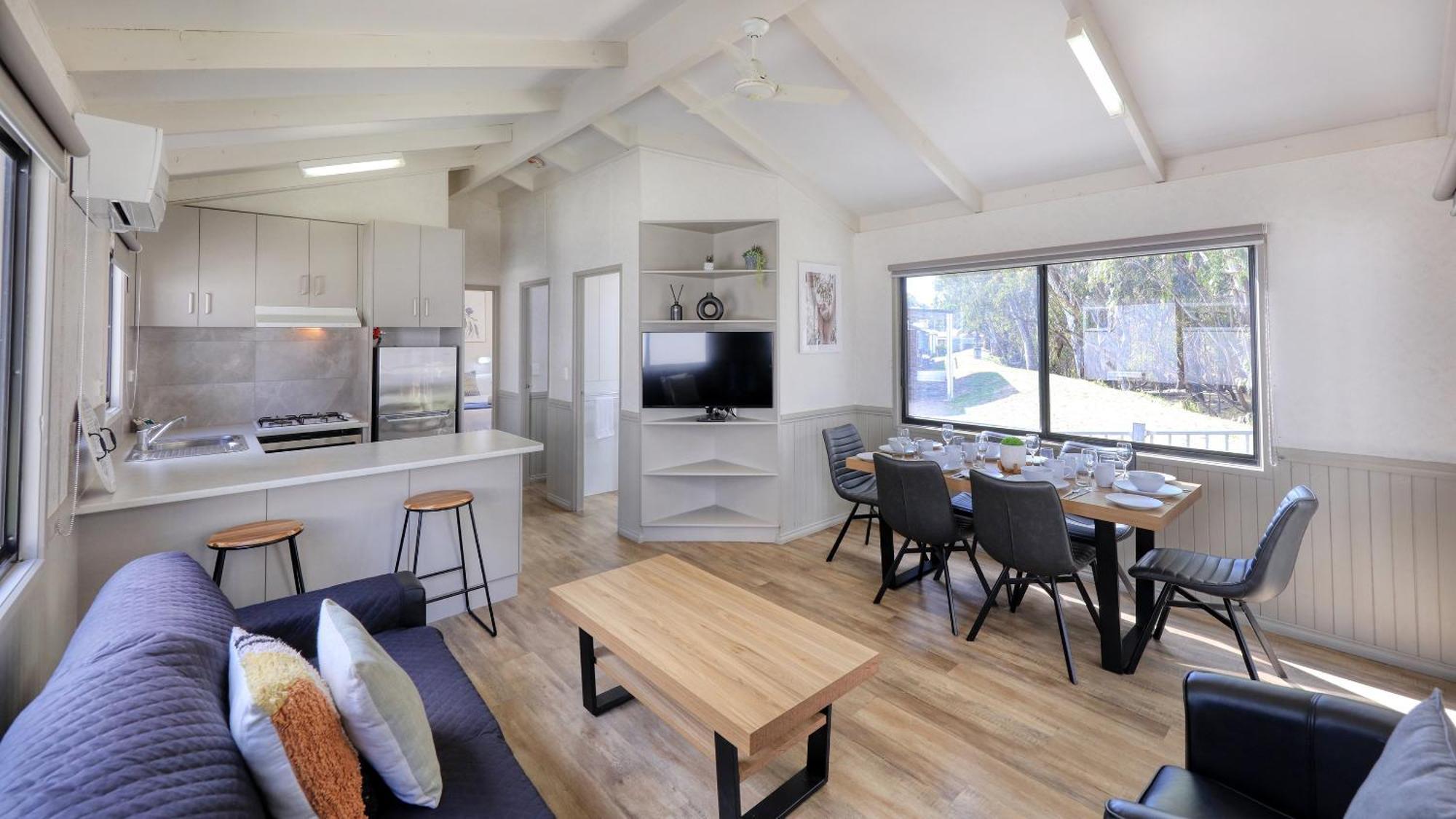Deniliquin Riverside Caravan Park Esterno foto
